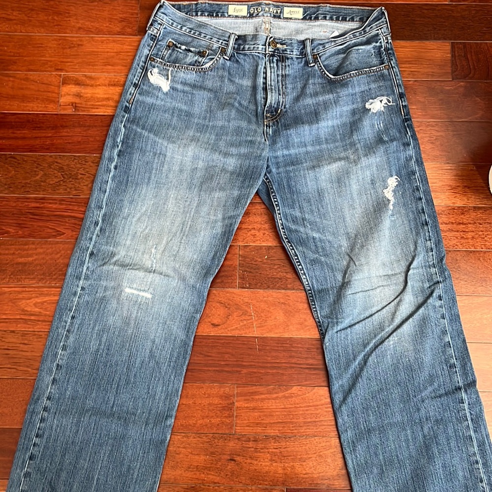 Old Navy Men’s Distressed Jean’s
